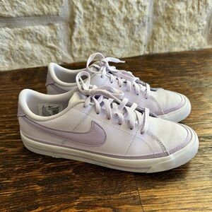 Girls Nike Court Legacy shoes - size 5 youth - excellent condition!